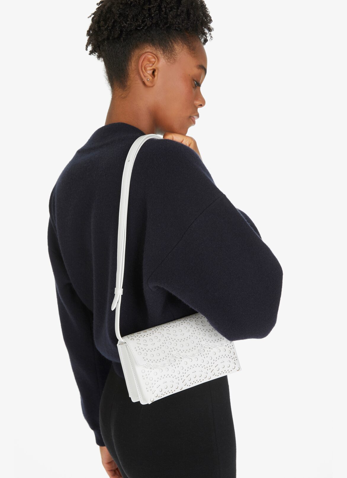 Lulu 19 shoulder bag ALAÏA OPTIC WHITE LULU 19 SHOULDER BAG